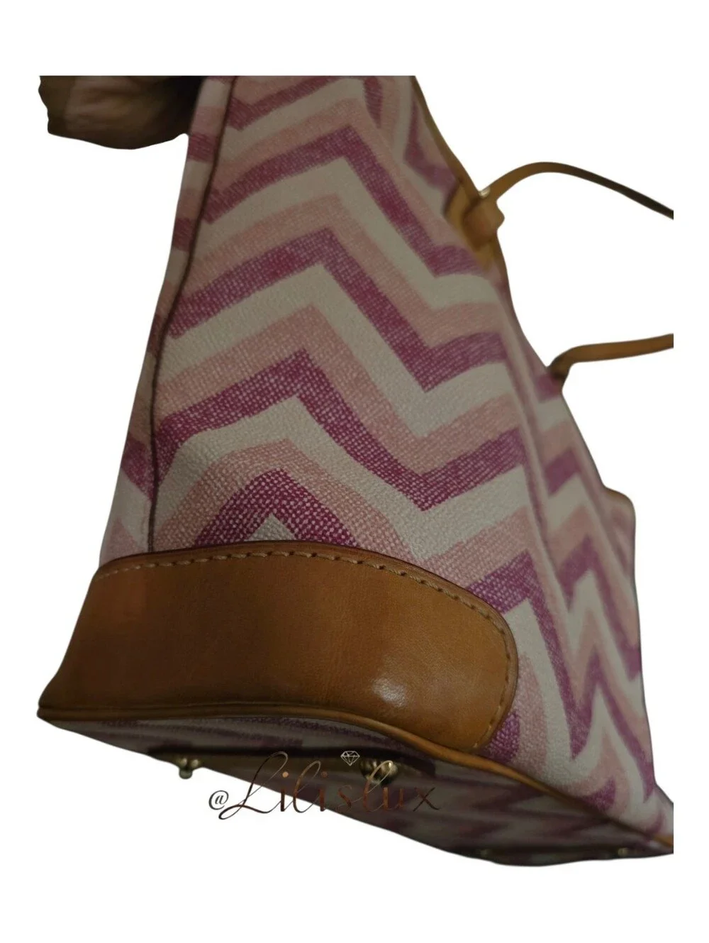 Dooney & Bourke Style Chevron Leisure Shopper Tote  Matching Leather Pouch EUC